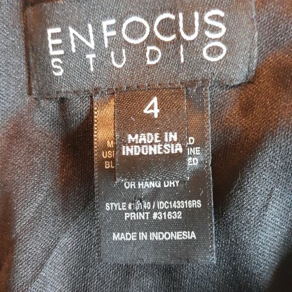 EnFocus Studio Dress Size 4 Palm Leaves Sleeveless Blues Tan Green Lightweight - Picture 8 of 10